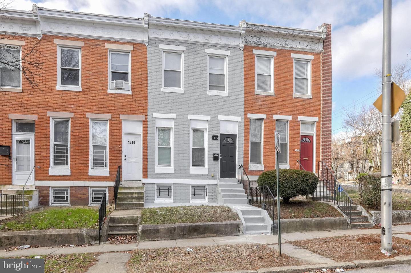 1816 N Dukeland St Property Photo 1