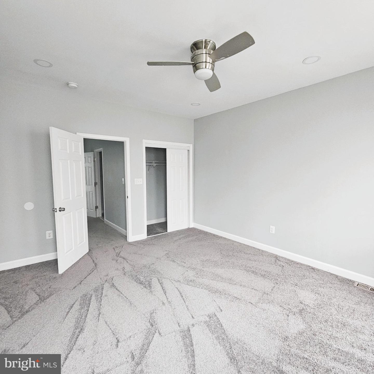 1912 W Baltimore St #2 Property Photo 20