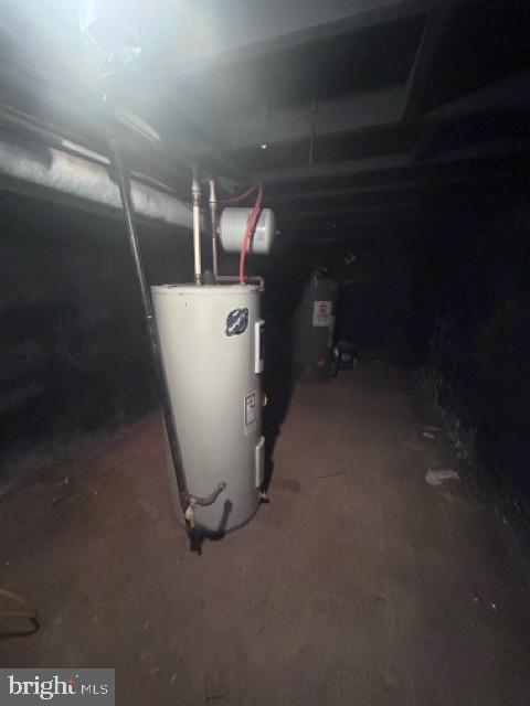 1535 Holbrook St Property Photo 26
