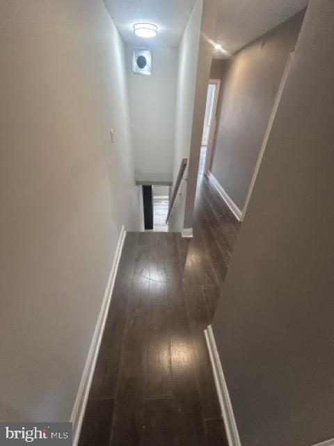 1535 Holbrook St Property Photo 27