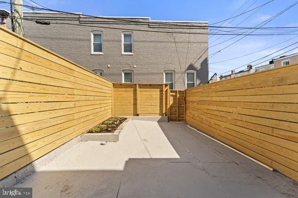 2528 Ashland Ave Property Photo 35