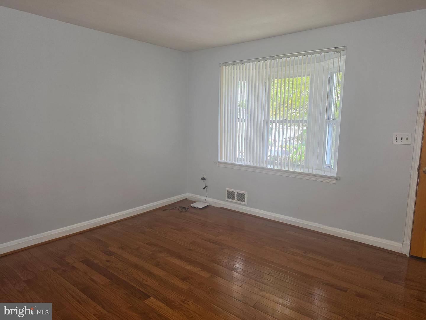 1235 Limit Ave Property Photo 6