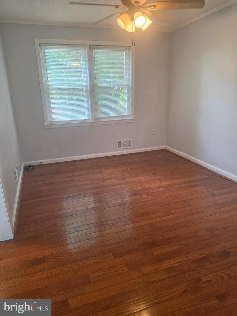 1235 Limit Ave Property Photo 8