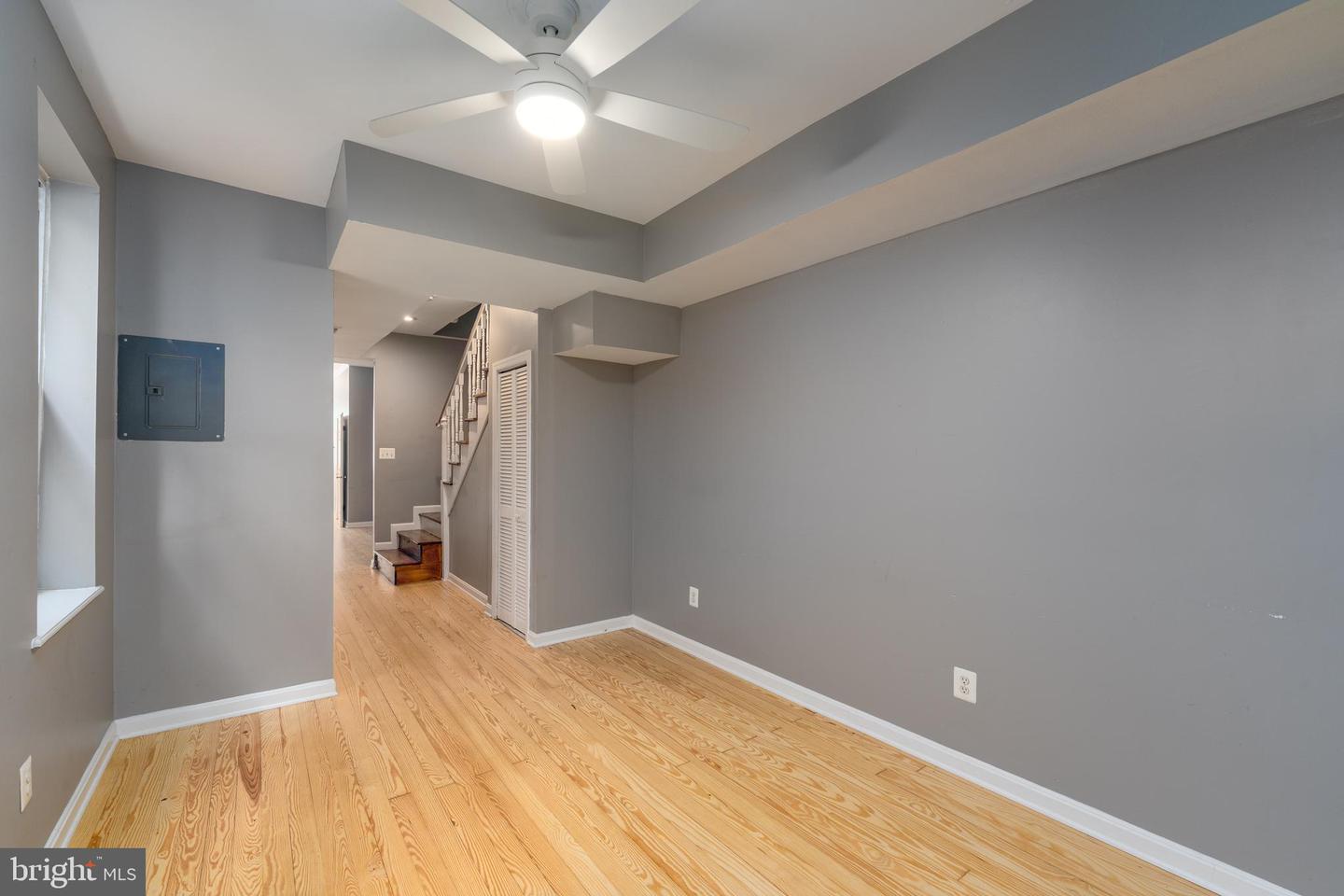 926 S Hanover St Property Photo 10