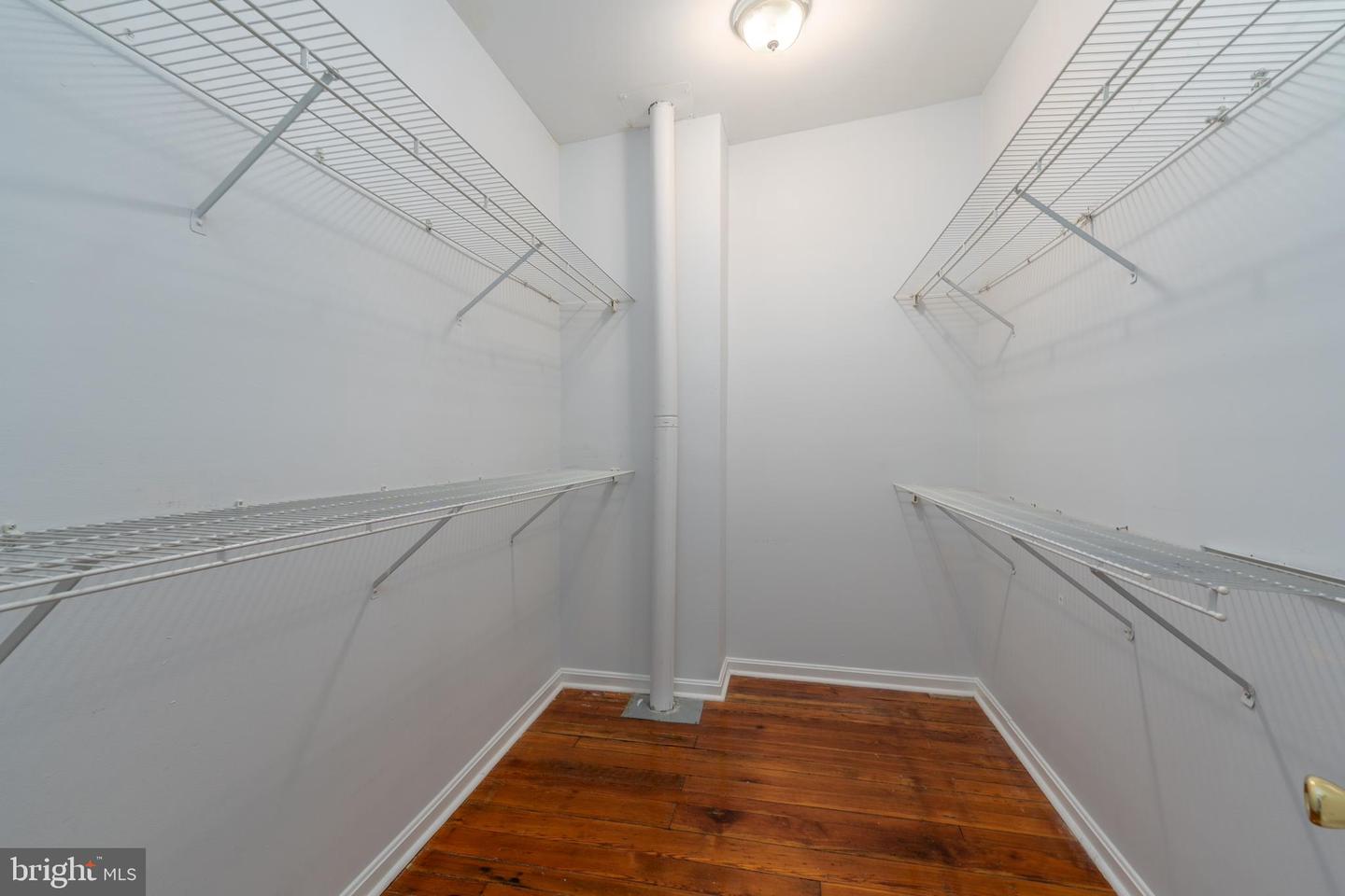 926 S Hanover St Property Photo 20