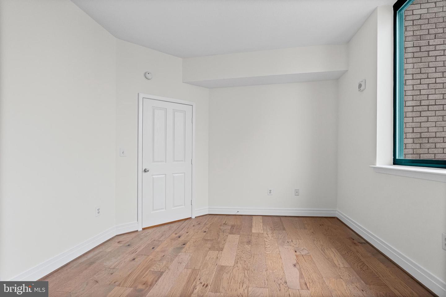 414 Water St #2903 Property Photo 22