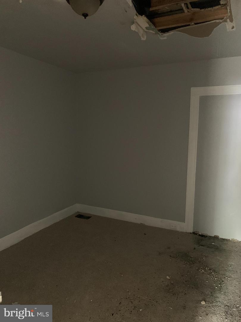 2926 Riggs Ave Property Photo 7