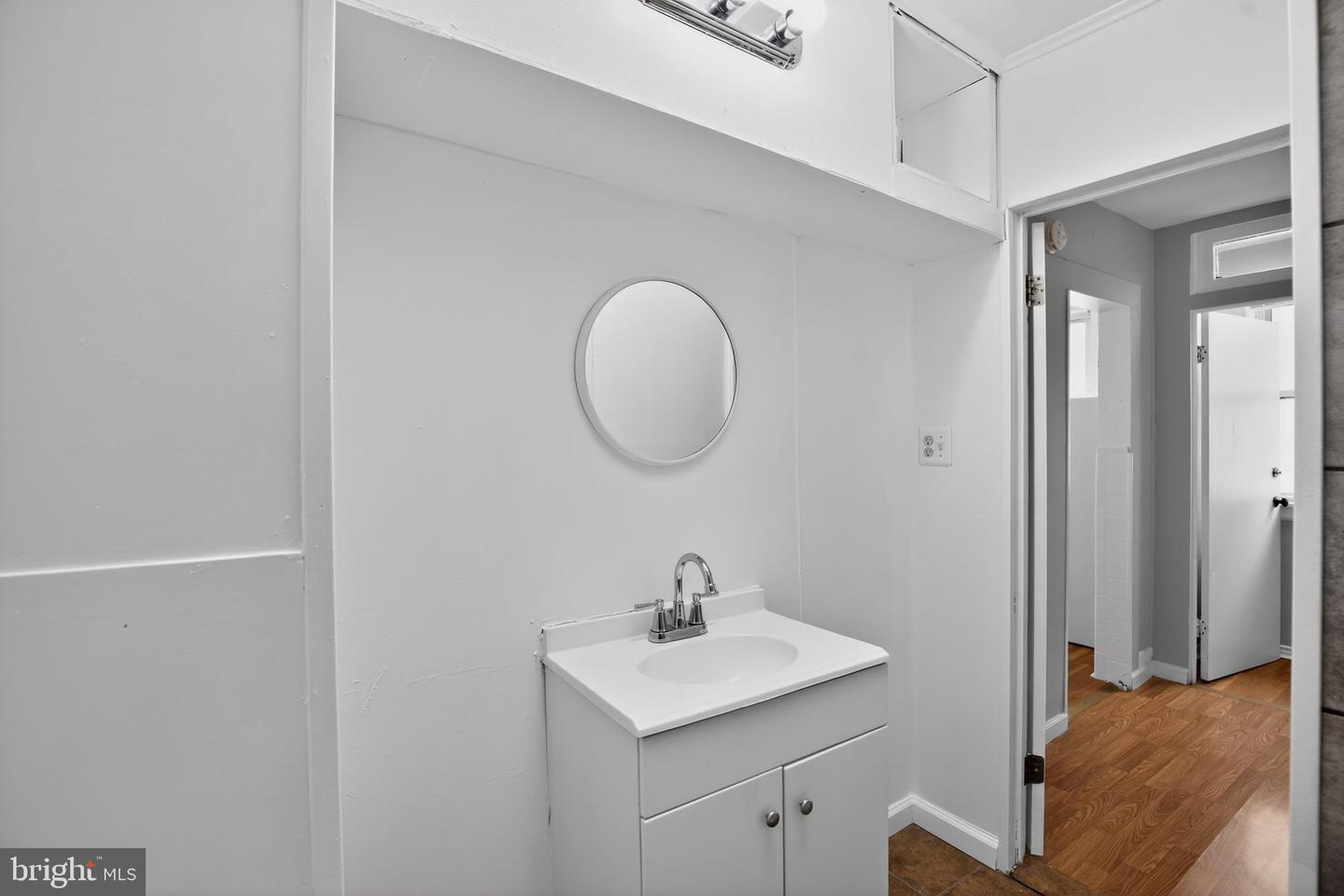 5446 Narcissus Ave Property Photo 27