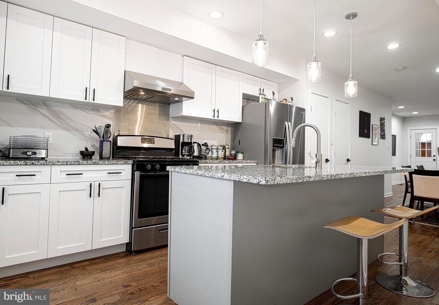 3108 E Baltimore St Property Photo 11