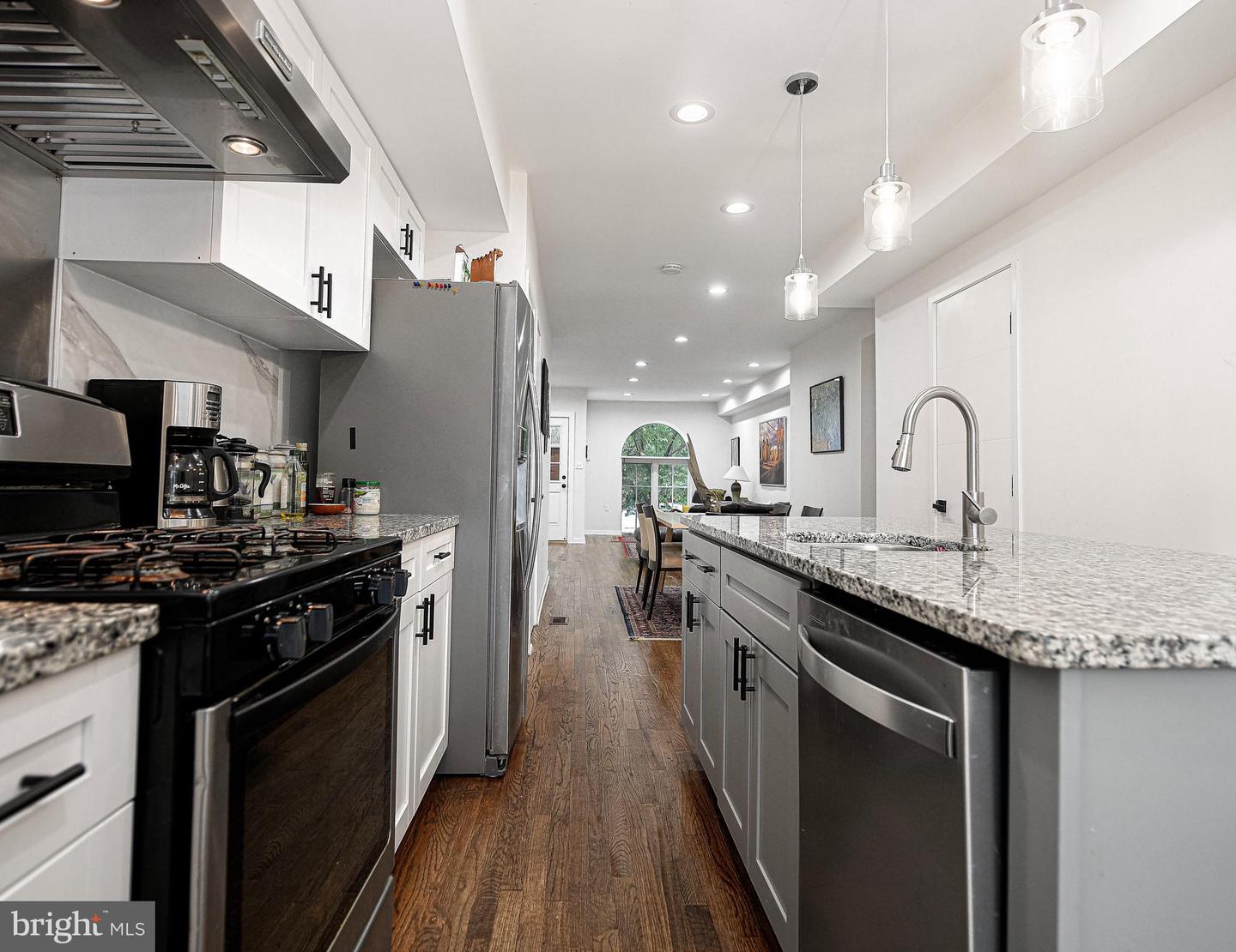 3108 E Baltimore St Property Photo 12