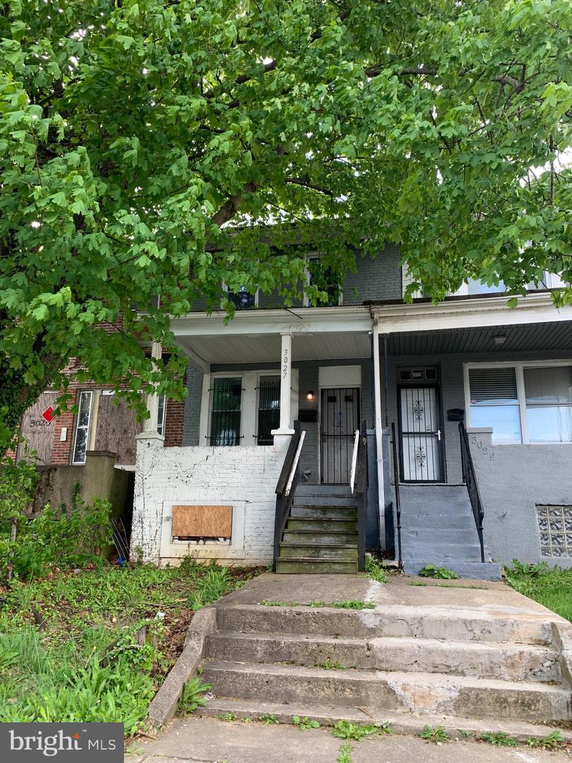 3027 HARLEM AVE Property Photo 1