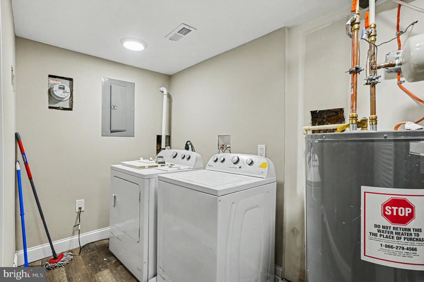 2642 Kennedy Ave Property Photo 16