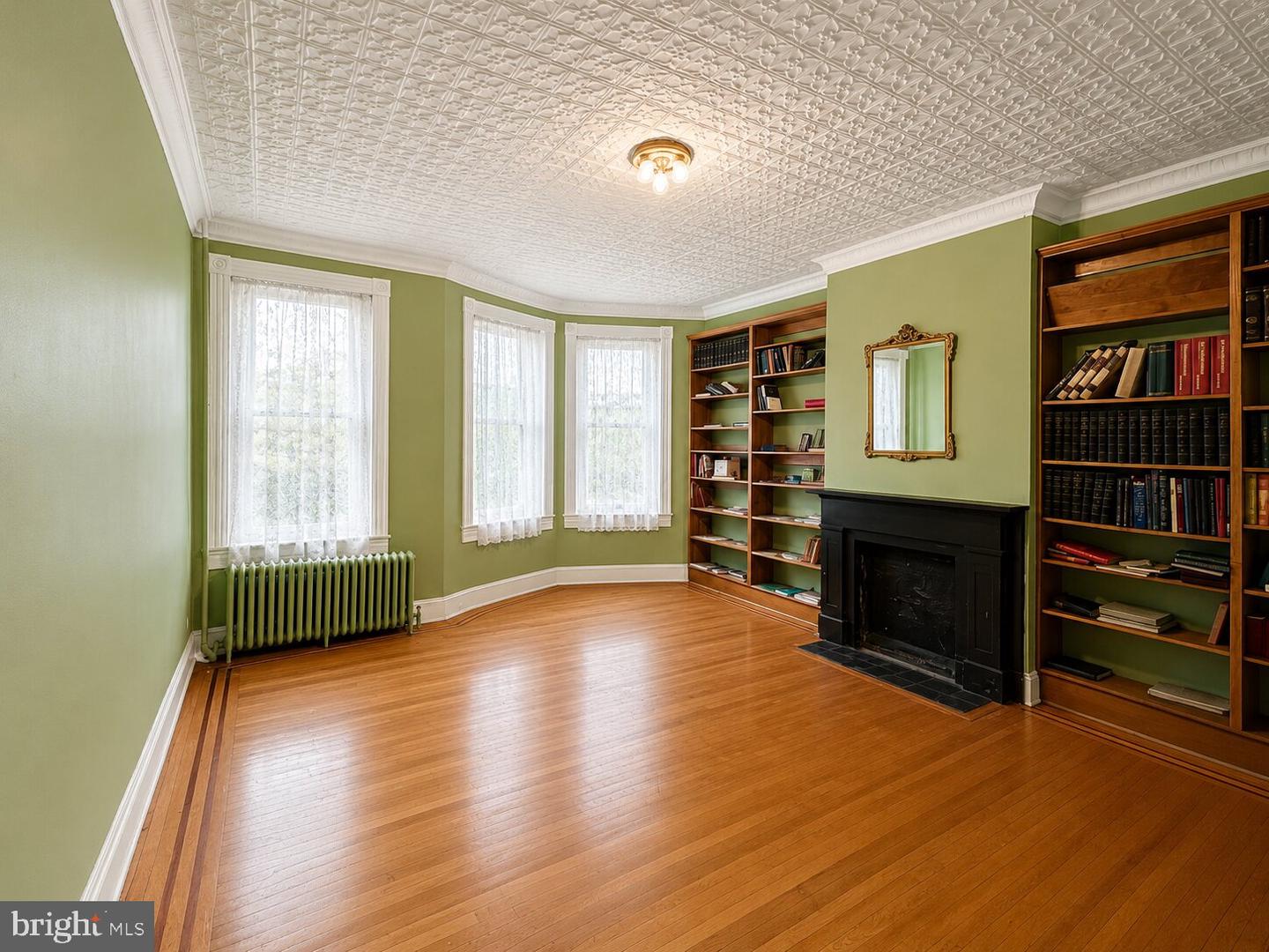 1908 Madison Ave Property Photo 1