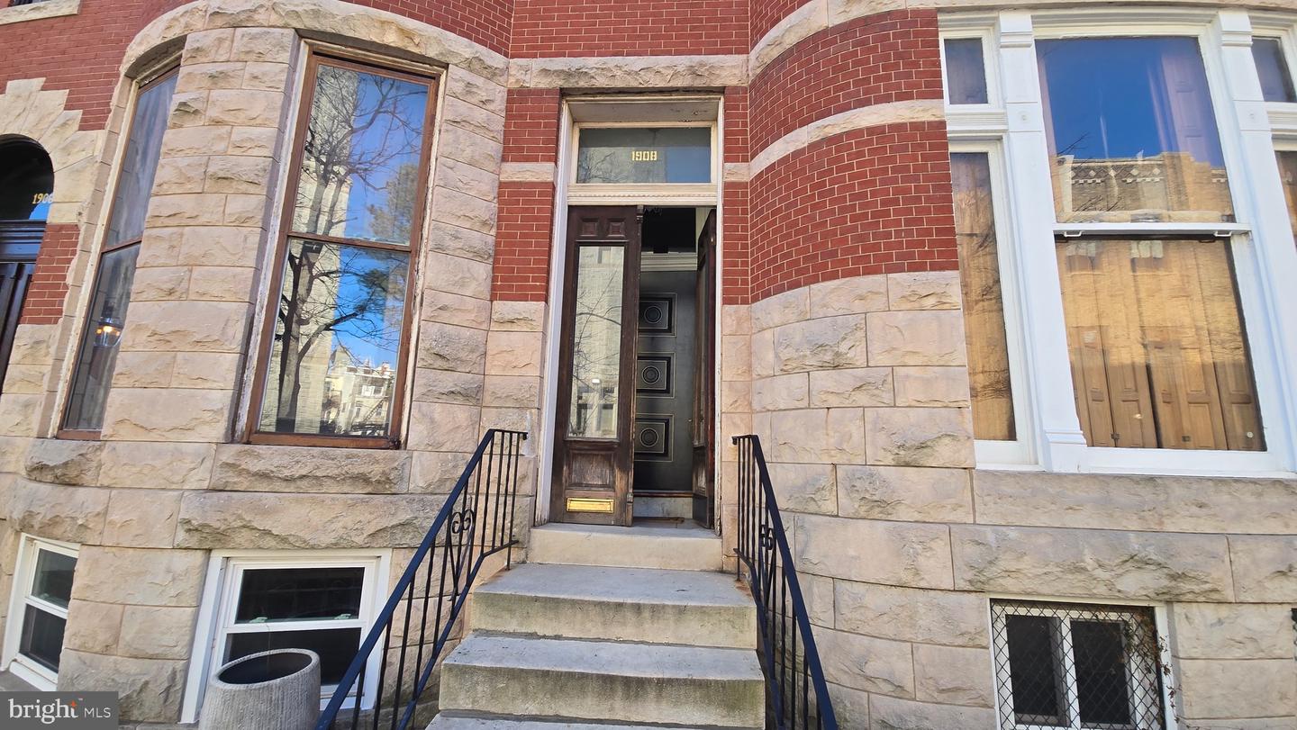 1908 Madison Ave Property Photo 6