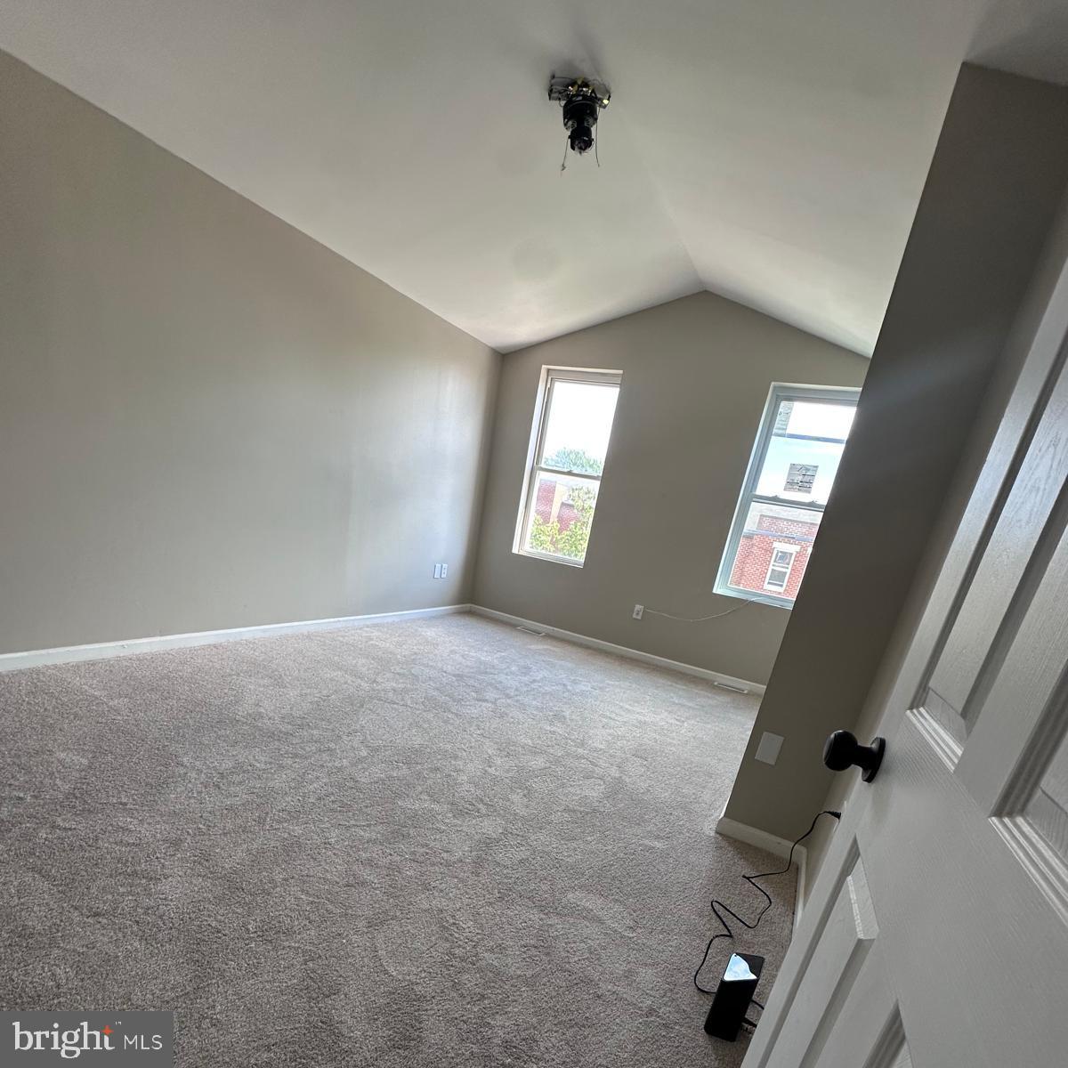 1202 E Lafayette Ave Property Photo 13