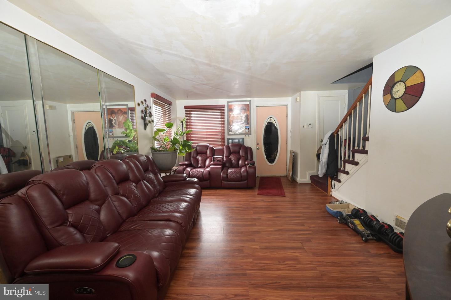 4507 PARKTON ST Property Photo 1