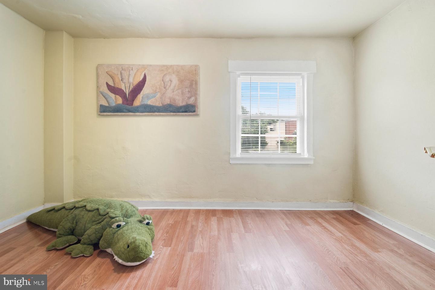 1216 W Pratt St Property Photo 18