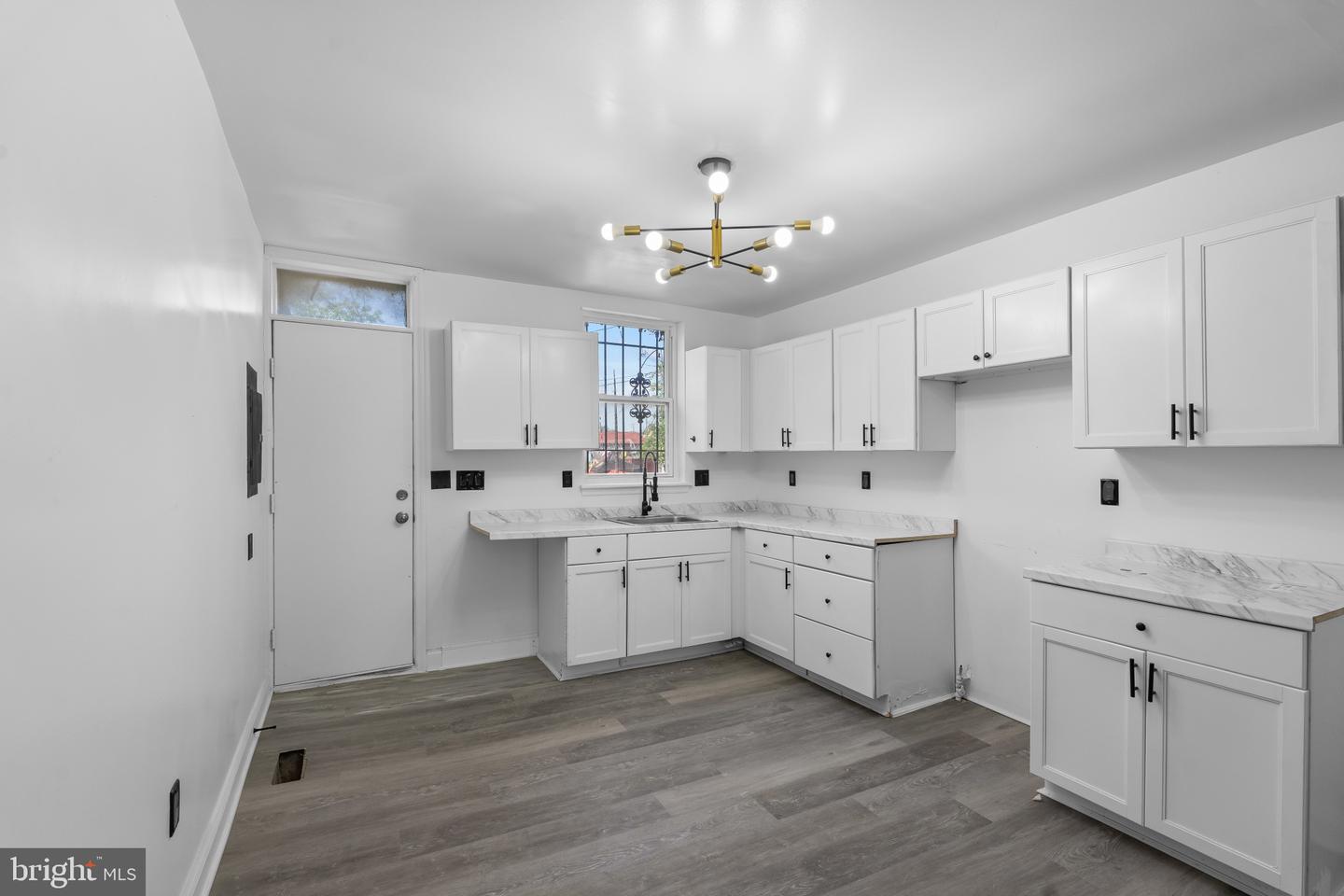 1838 Laurens St Property Photo 1