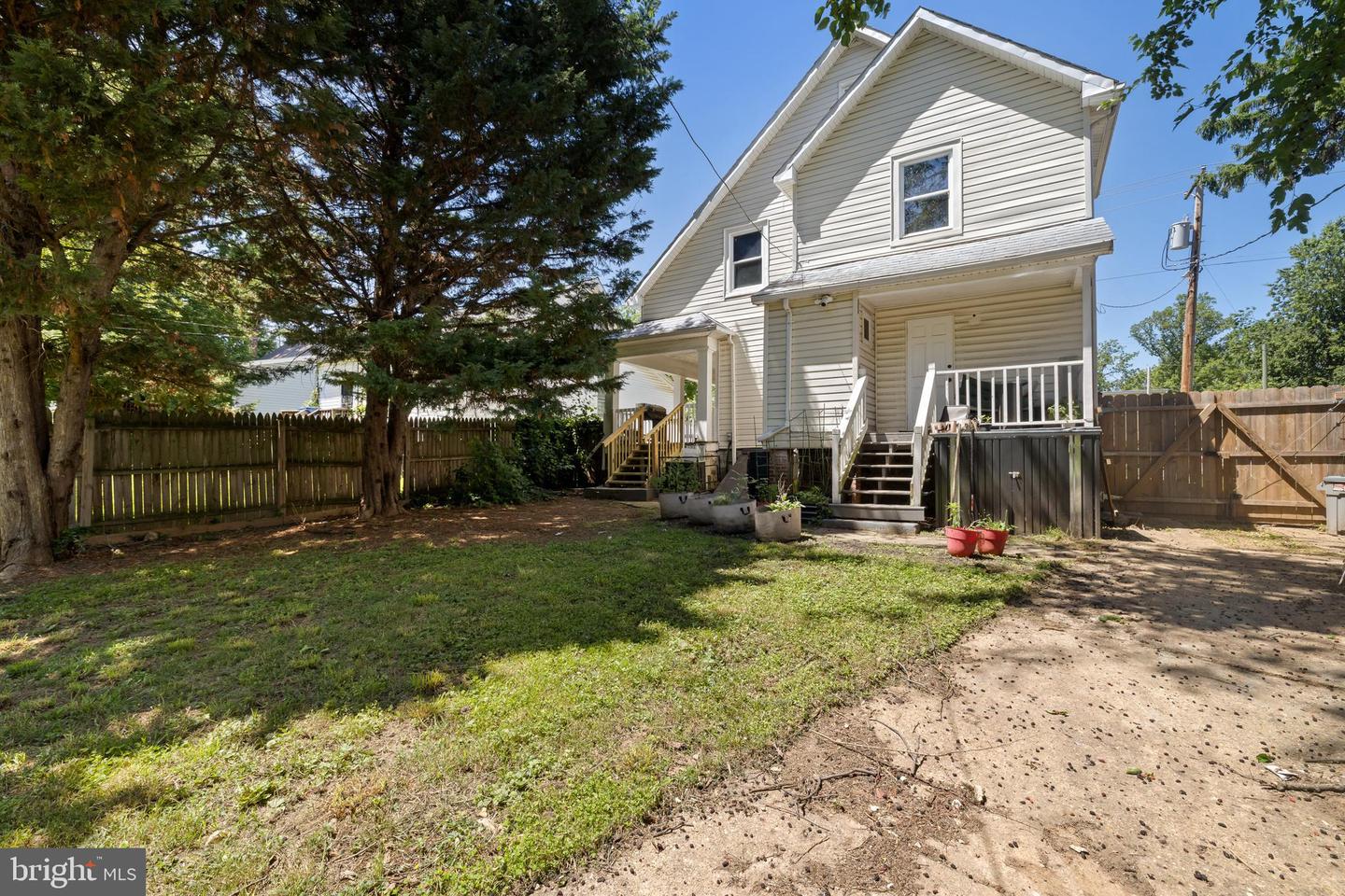 3901 W Cold Spring Ln W Property Photo 17
