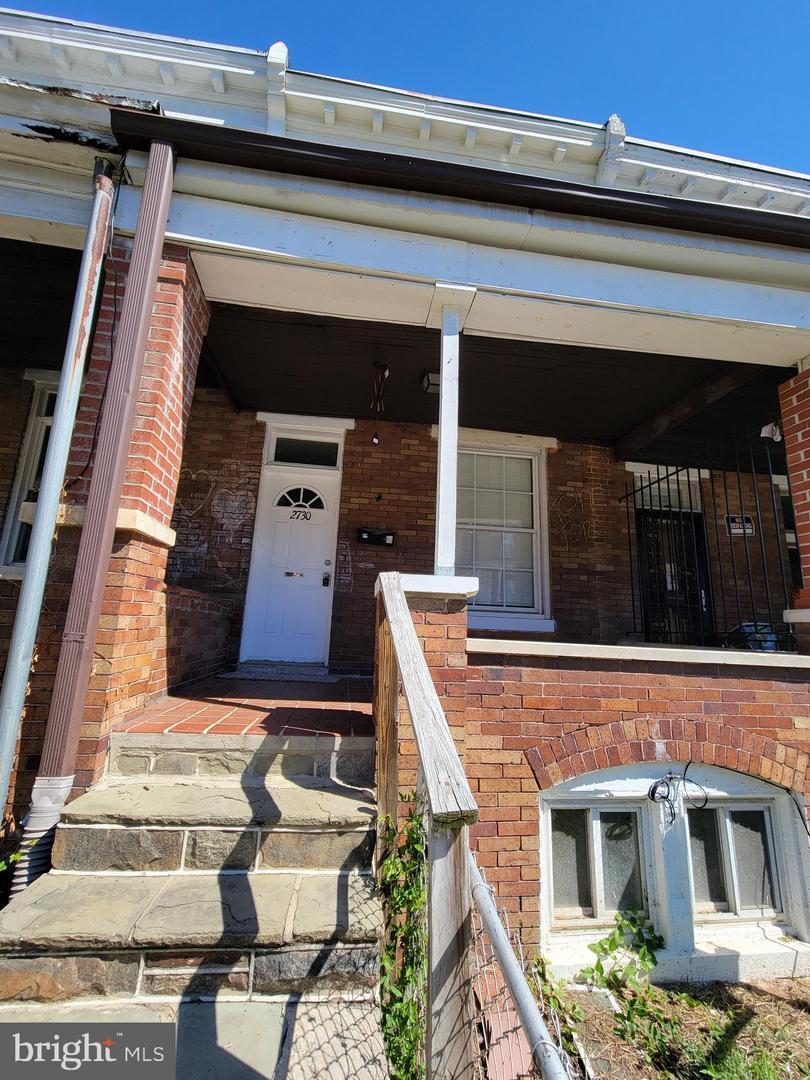 2730 Winchester St Property Photo 2