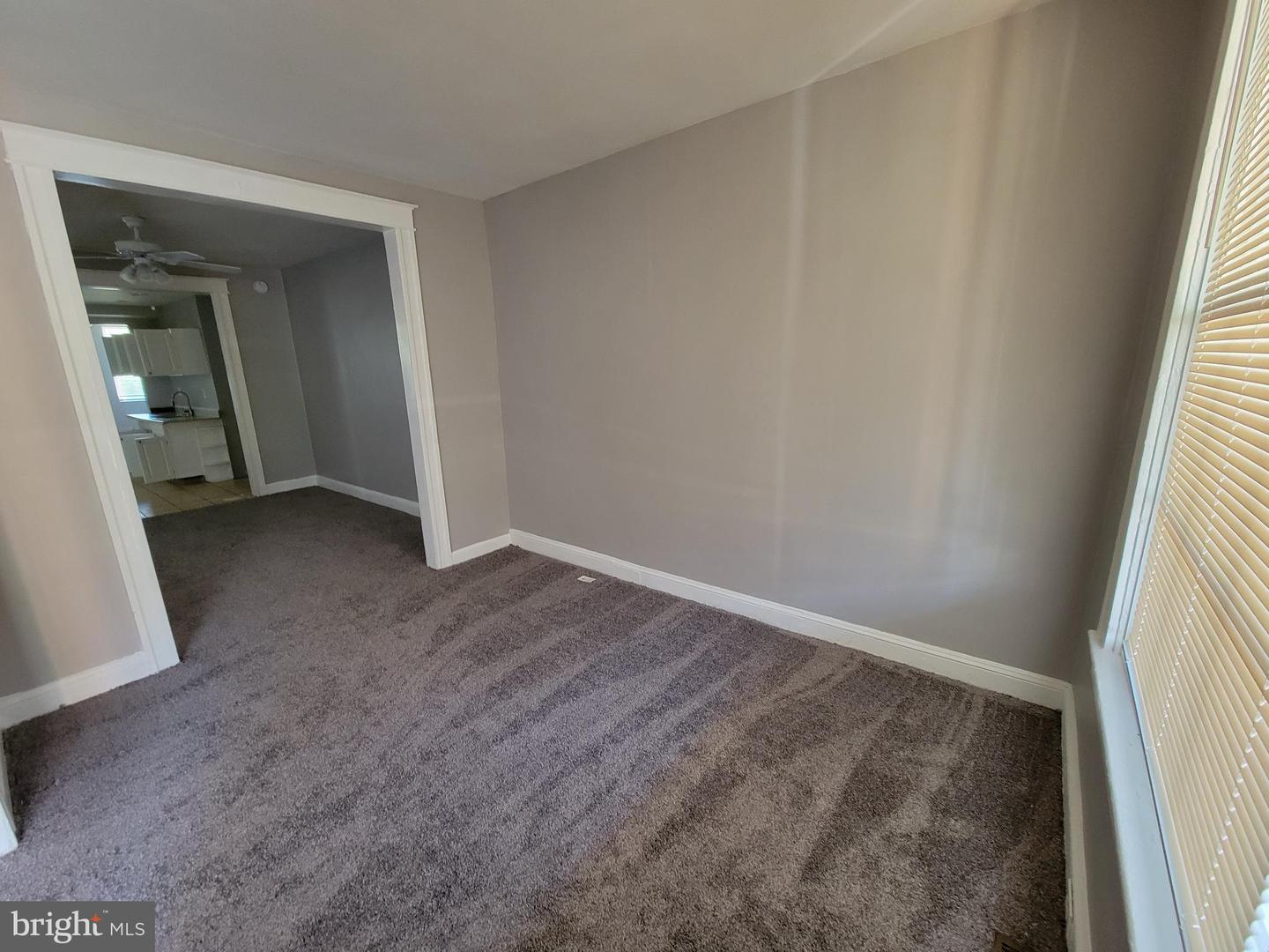 2730 Winchester St Property Photo 3