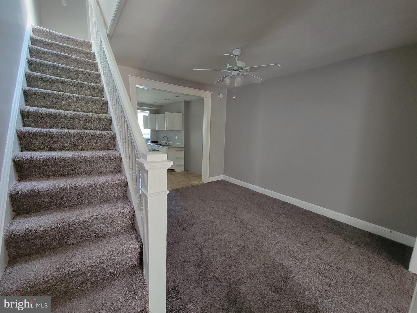 2730 Winchester St Property Photo 4
