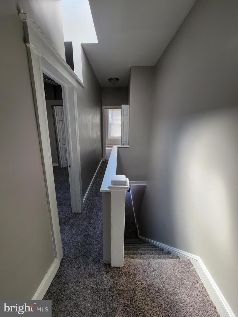 2730 Winchester St Property Photo 17