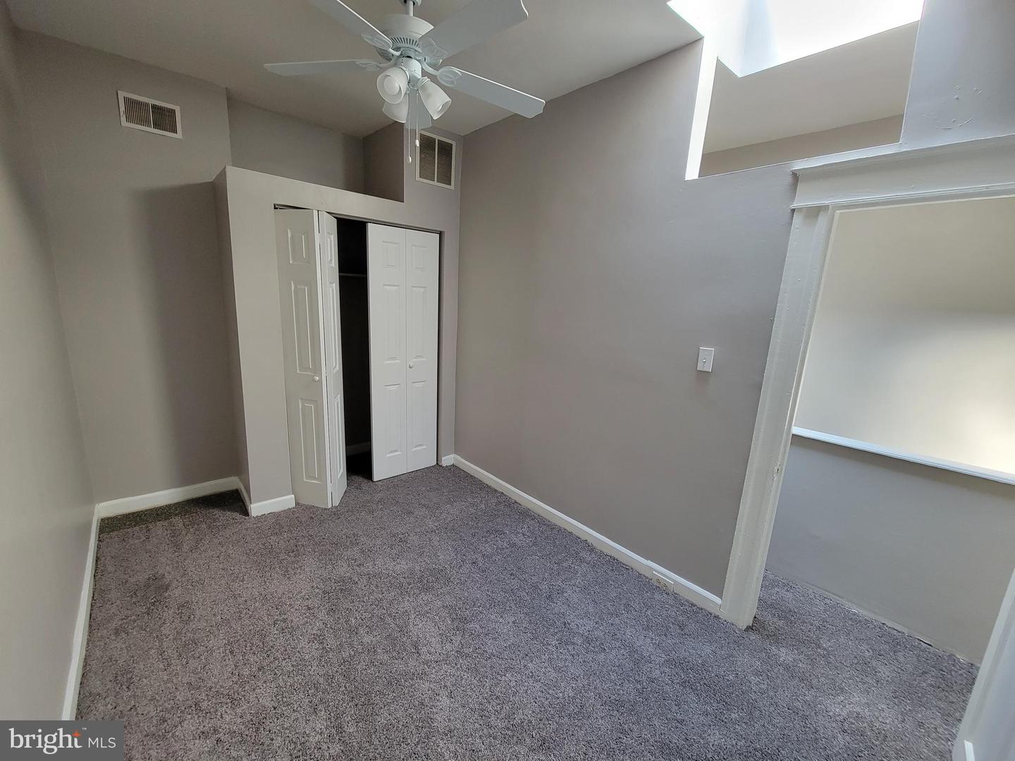 2730 Winchester St Property Photo 18