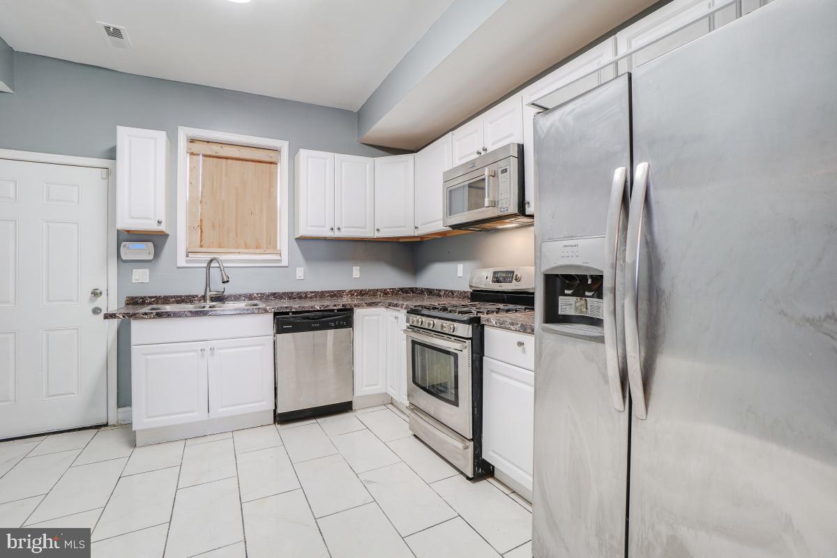 1636 N Bentalou St Property Photo 12