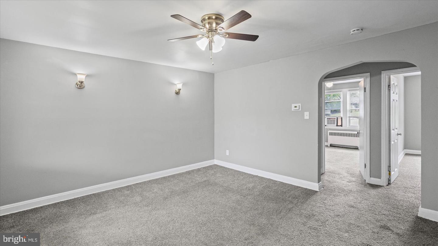 2905 E Federal St Property Photo 6