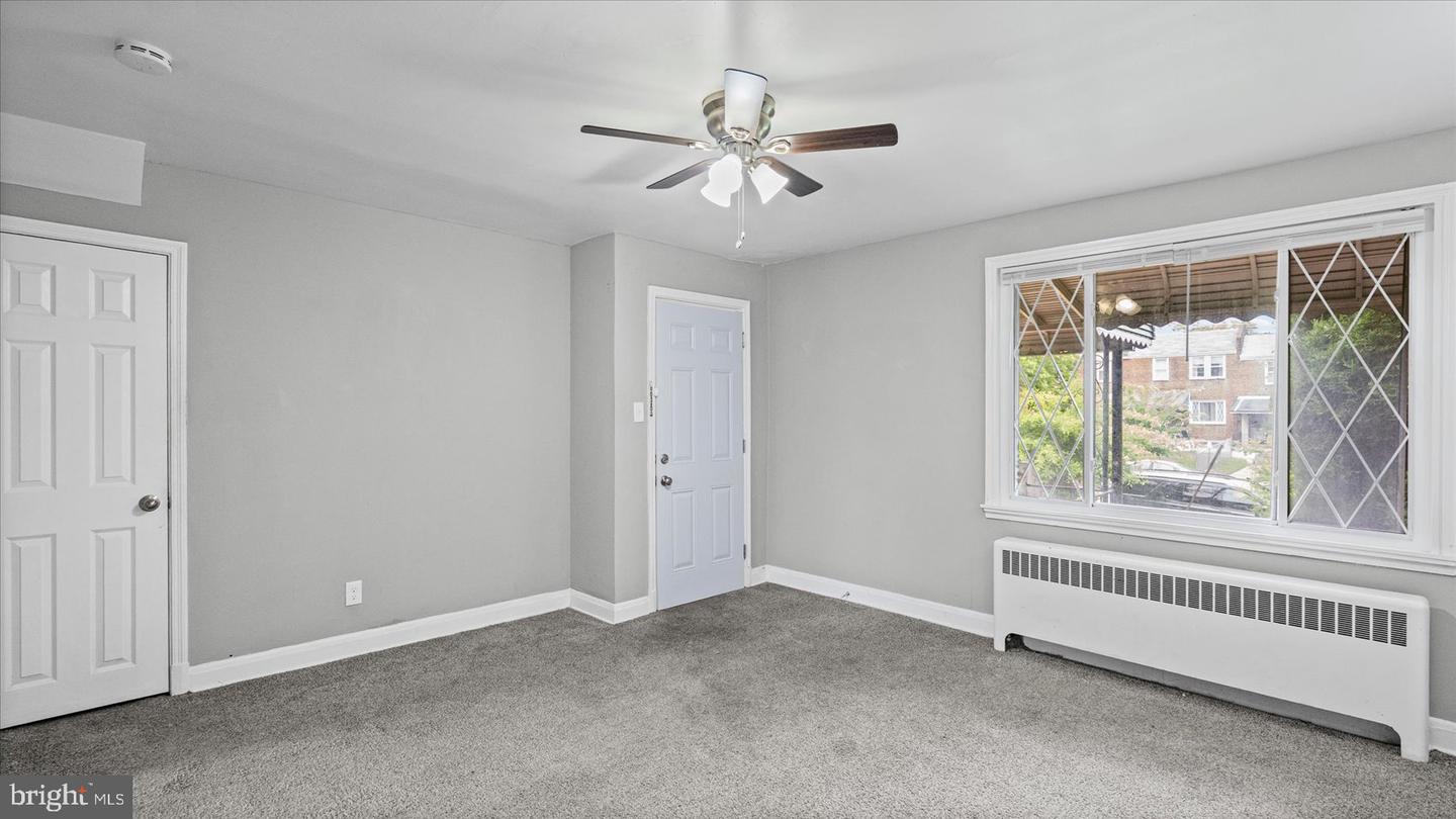 2905 E Federal St Property Photo 8