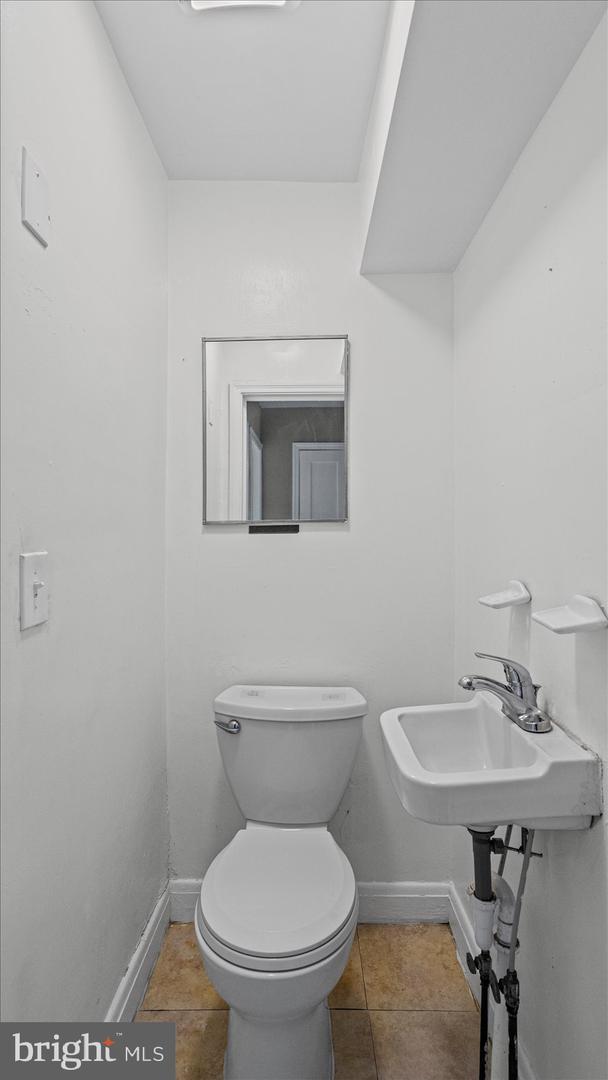 2905 E Federal St Property Photo 15