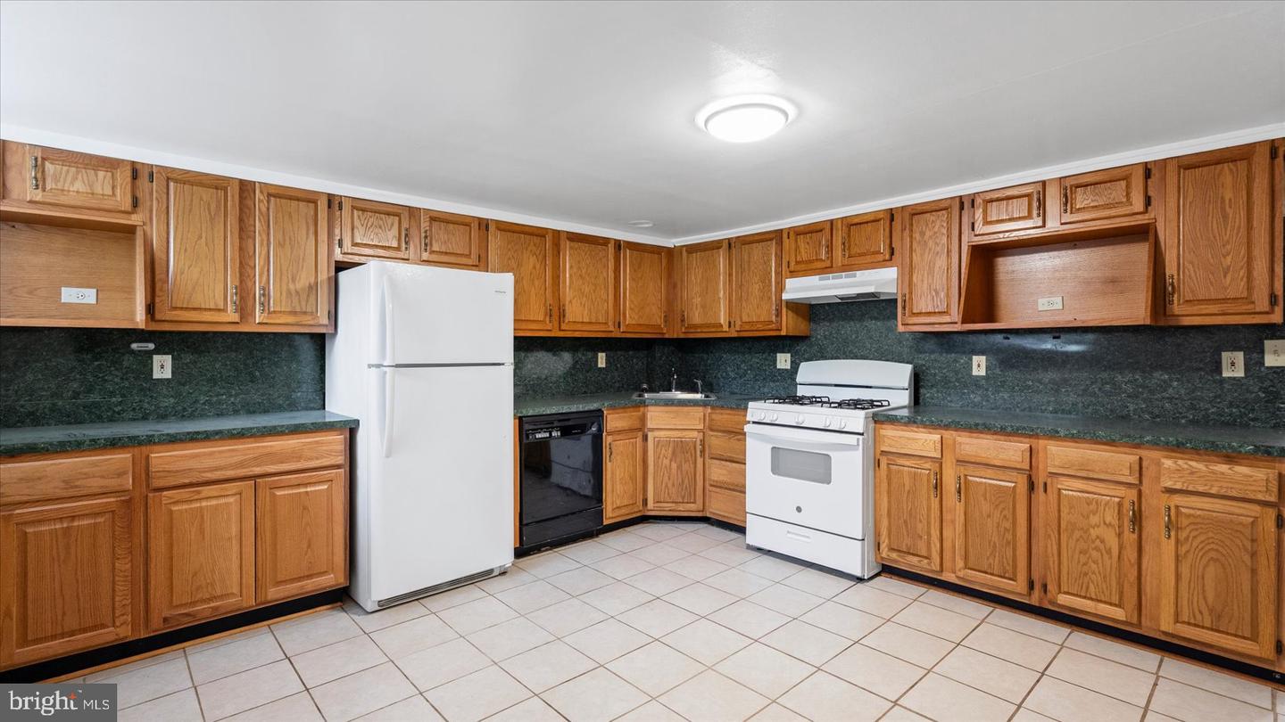 2905 E Federal St Property Photo 18