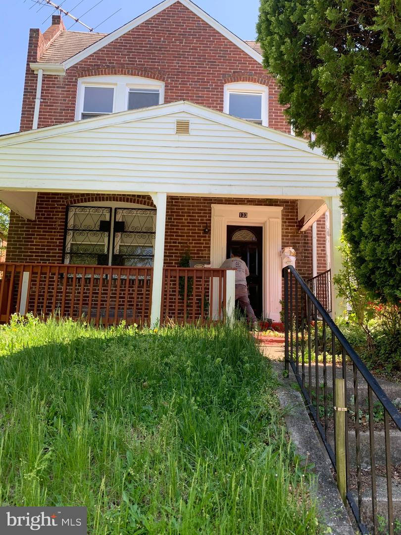 133 Denison St Property Photo 1