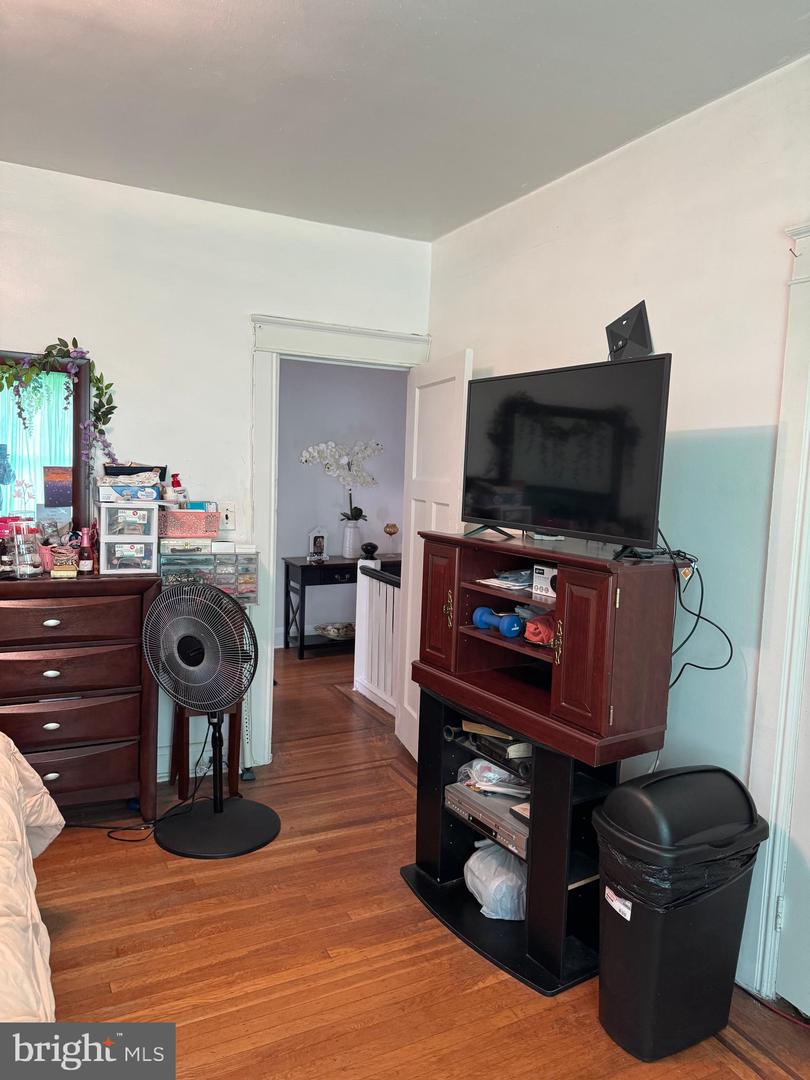 3217 Ramona Ave Property Photo 43