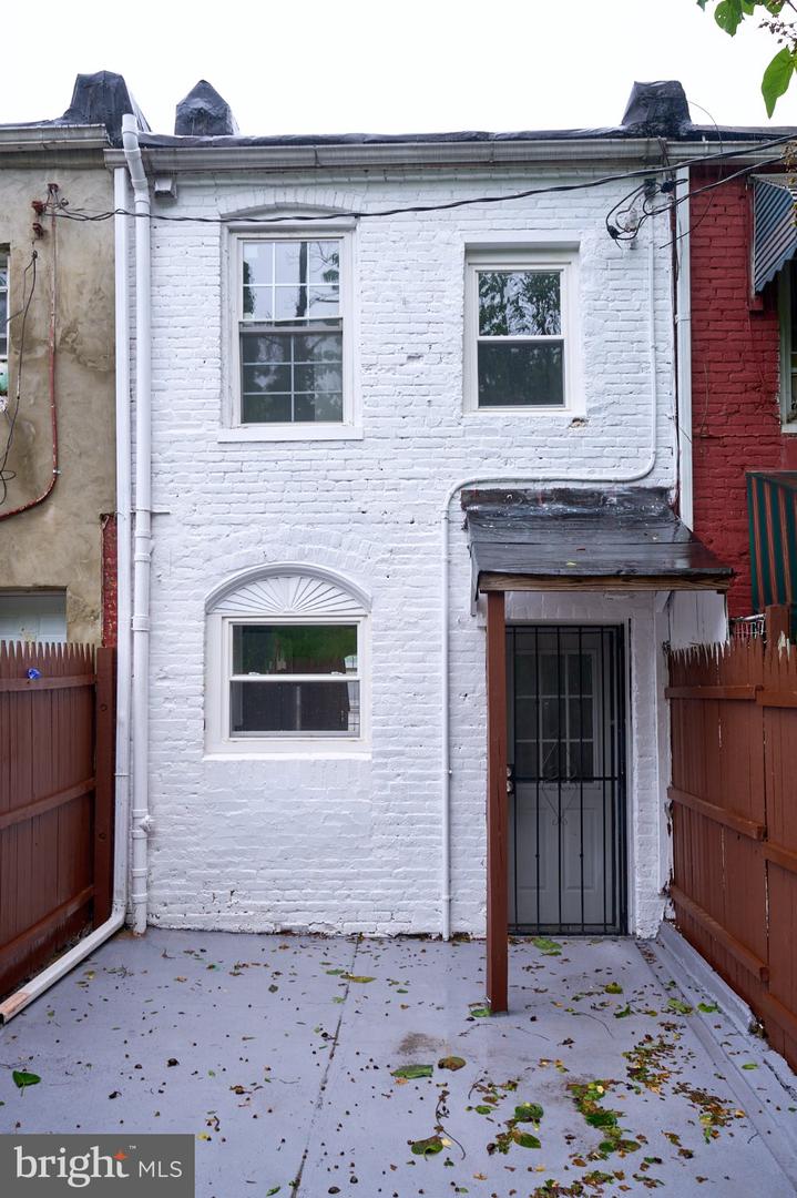 407 Lynn Ave Property Photo 18