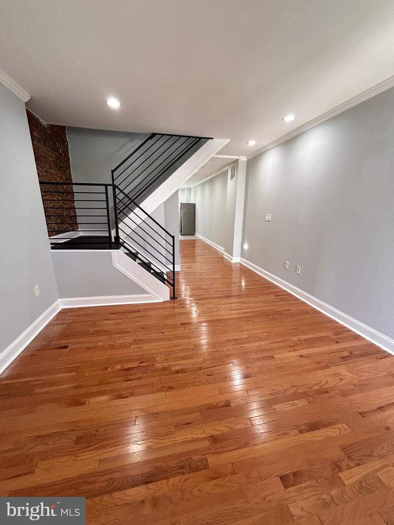 709 Belgian Ave Property Photo 4