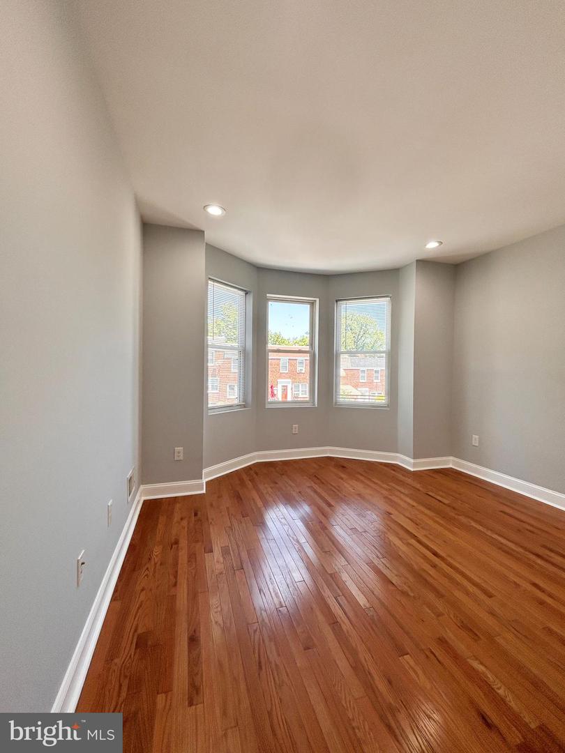 709 Belgian Ave Property Photo 16