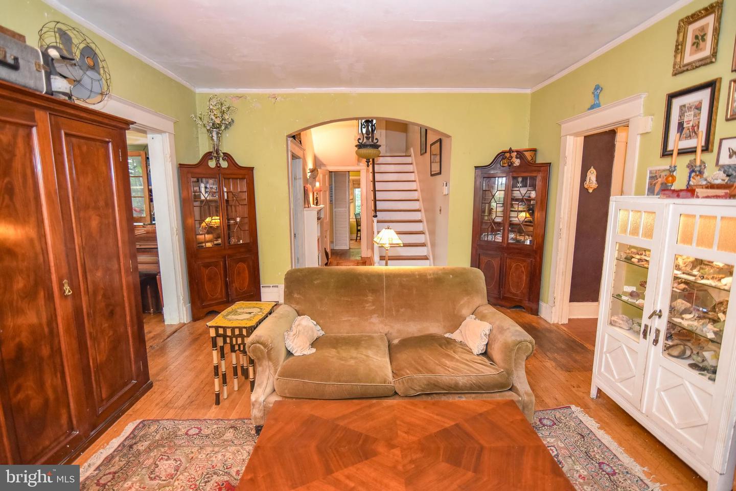 24 Merrymount Rd Property Photo 3