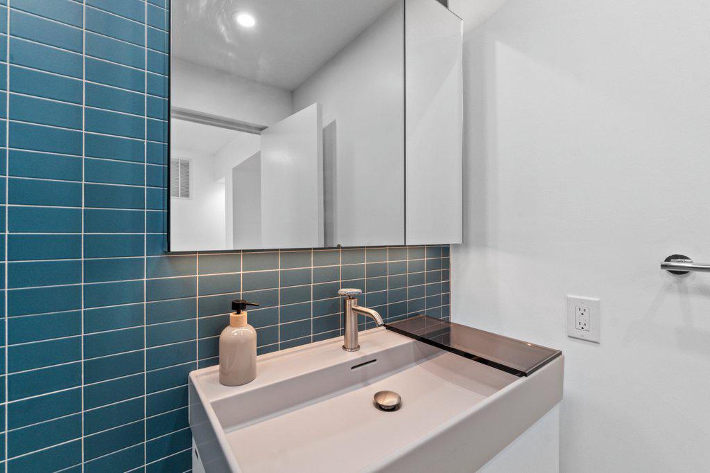 422 S Highland Ave S Property Photo 42