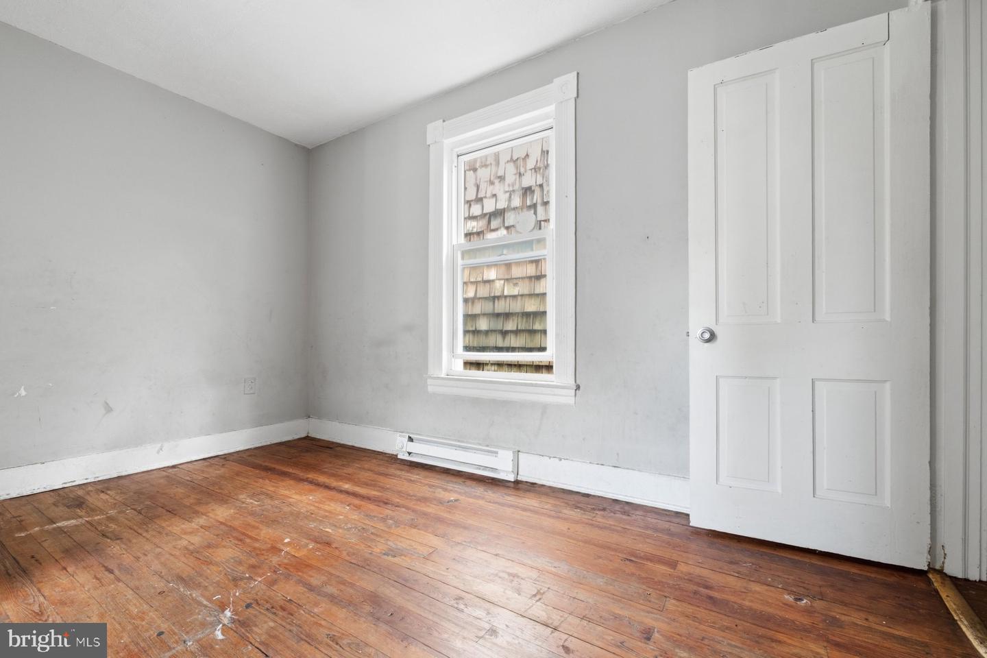 5729 Govane Ave Property Photo 18