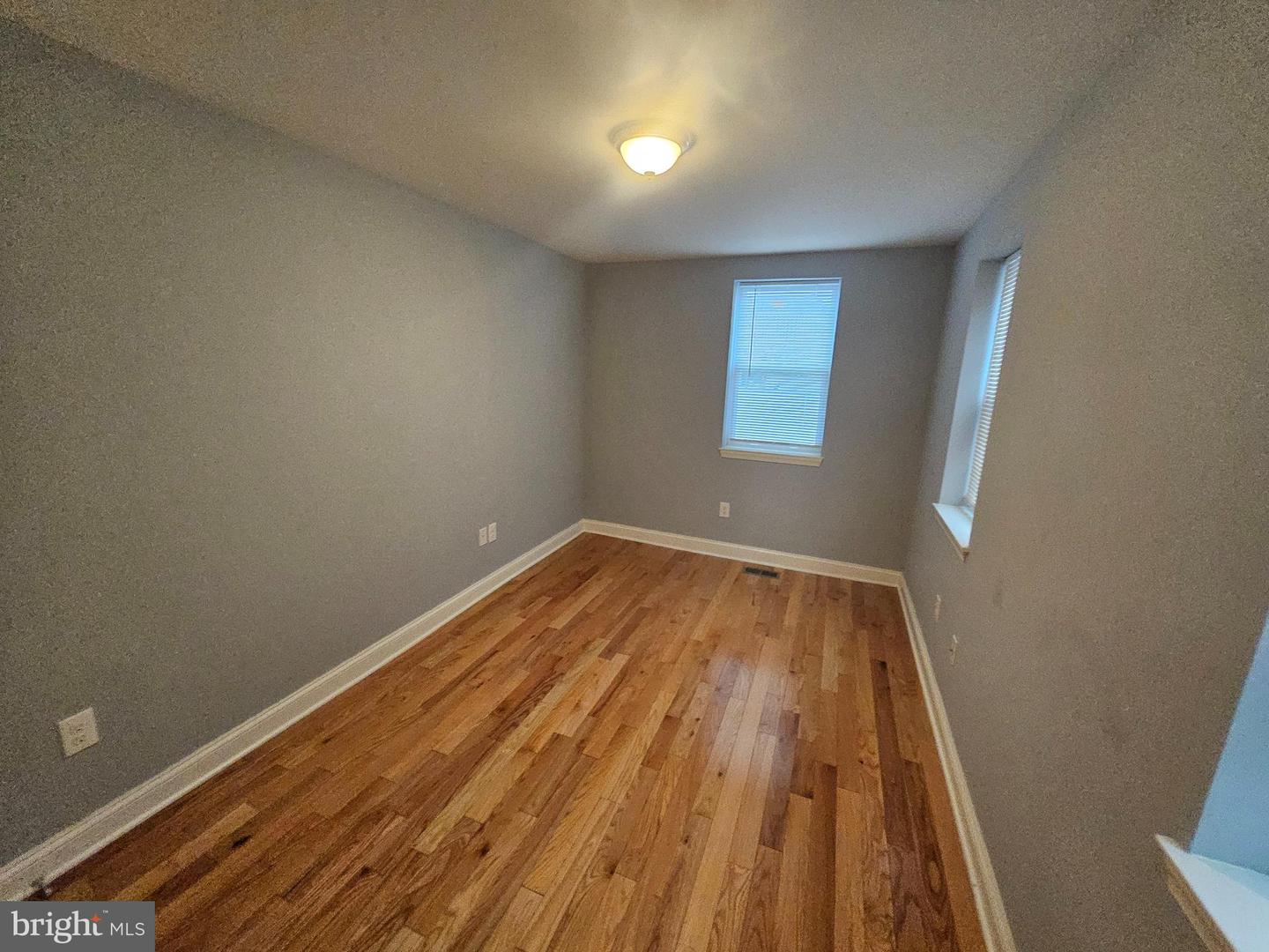 430 S Bond St Property Photo 12
