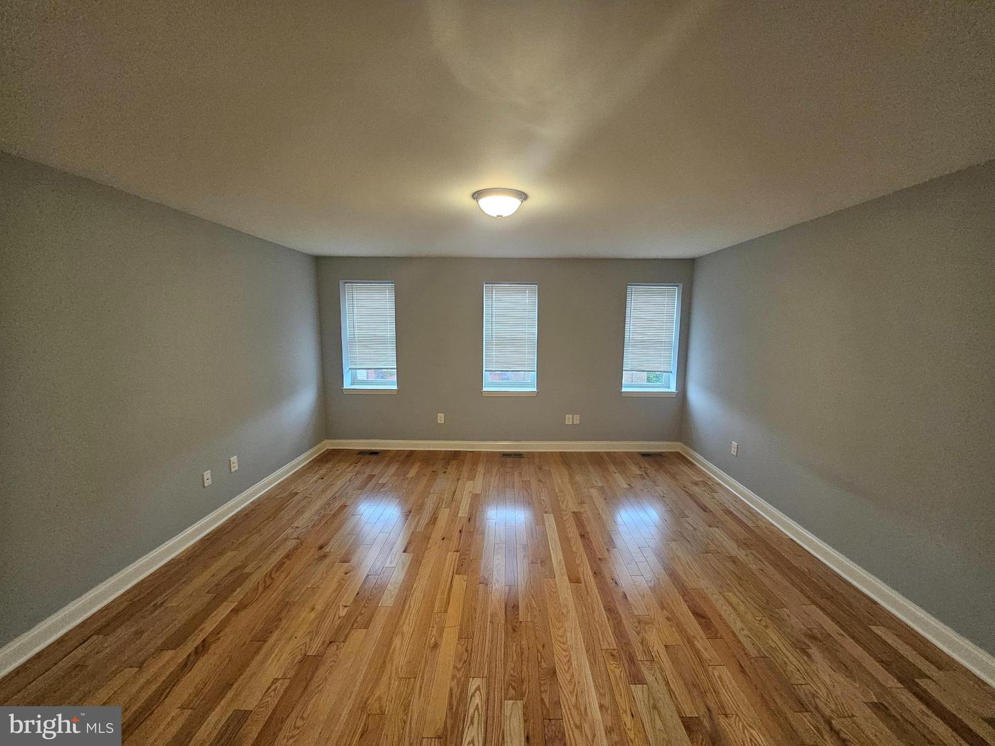 430 S Bond St Property Photo 16