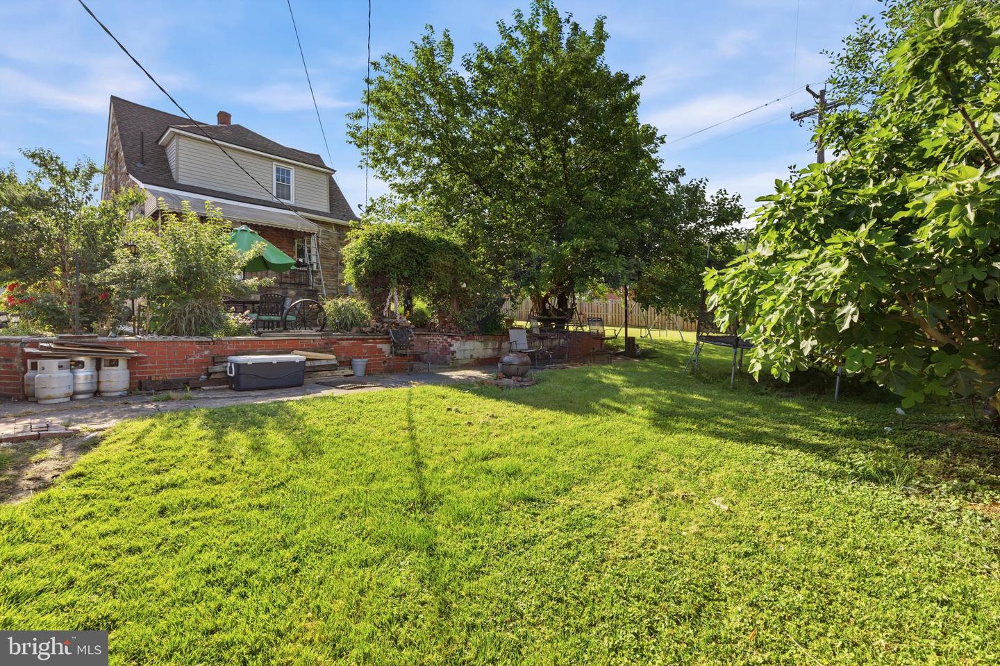 1603 Malvern St Property Photo 33
