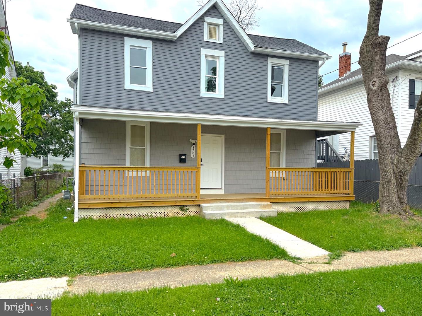 3703 6TH ST #UNIT 1 Property Photo 1