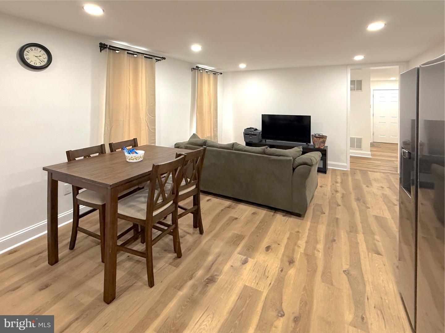 3703 6th St #unit 1 Property Photo 4
