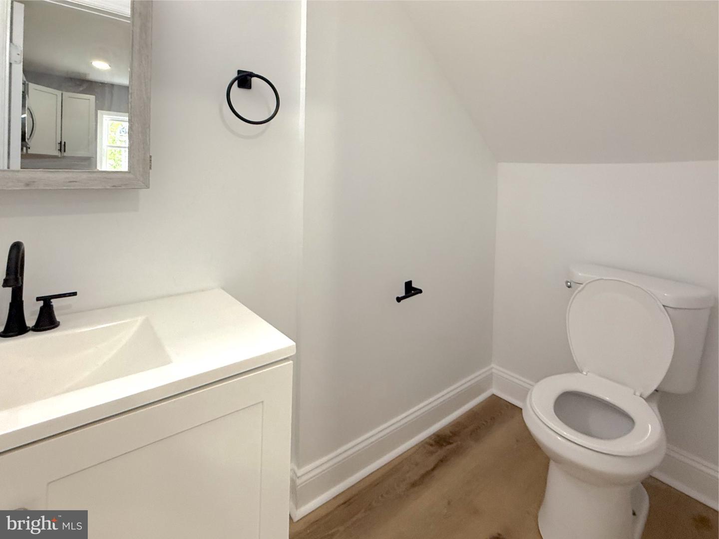 3703 6th St #unit 2 Property Photo 6