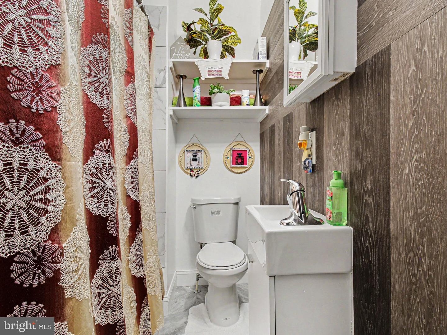 2517 Robb St Property Photo 15