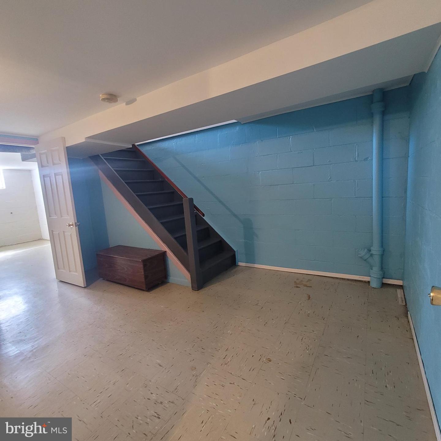 5709 Moravia Rd Property Photo 13