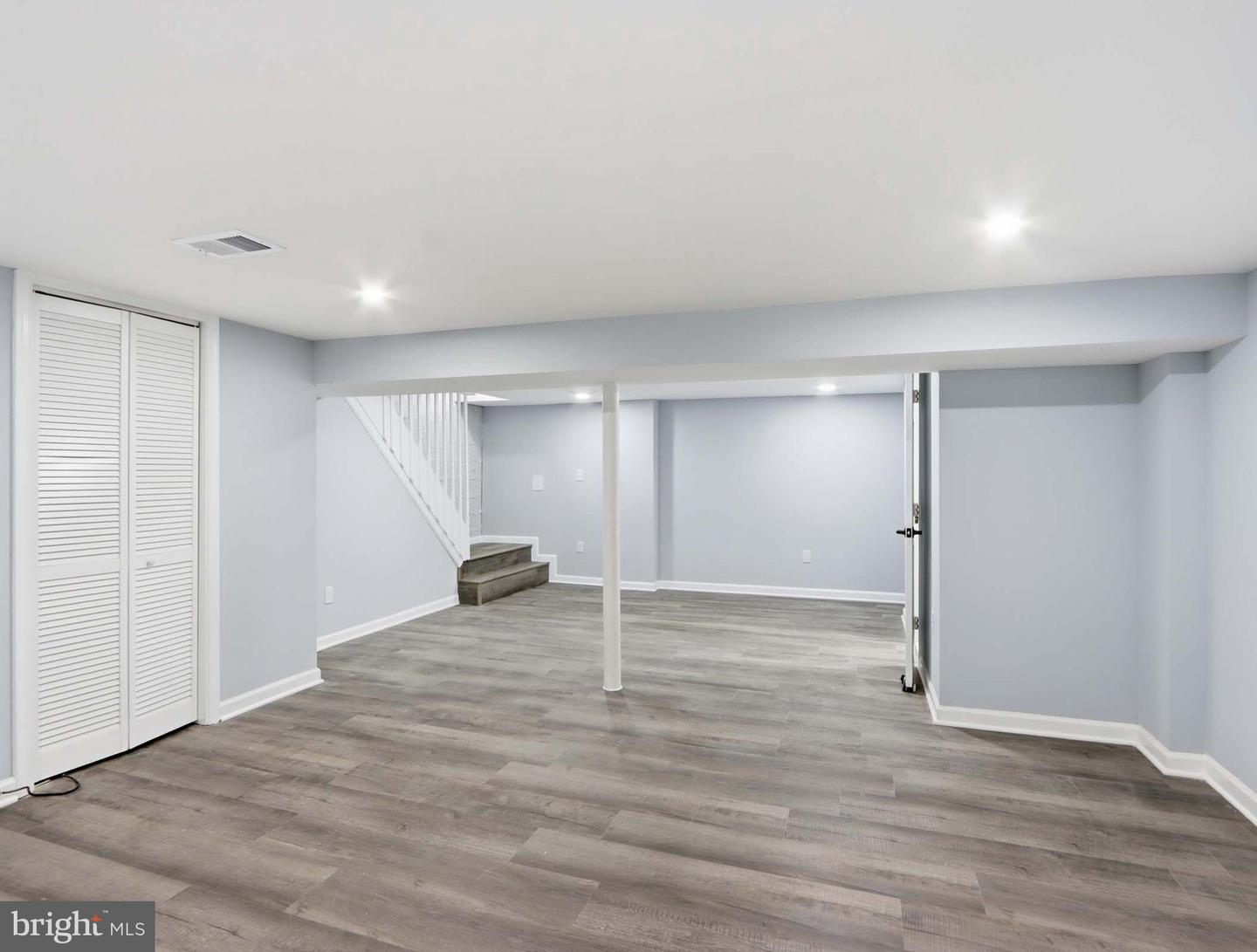10 Rosedale St Property Photo 17